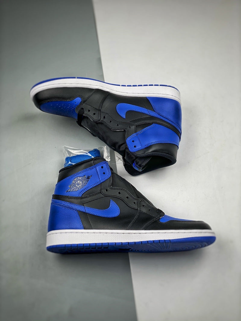 Tênis Nike Air Jordan 1 Retro High "Black Royal Blue"