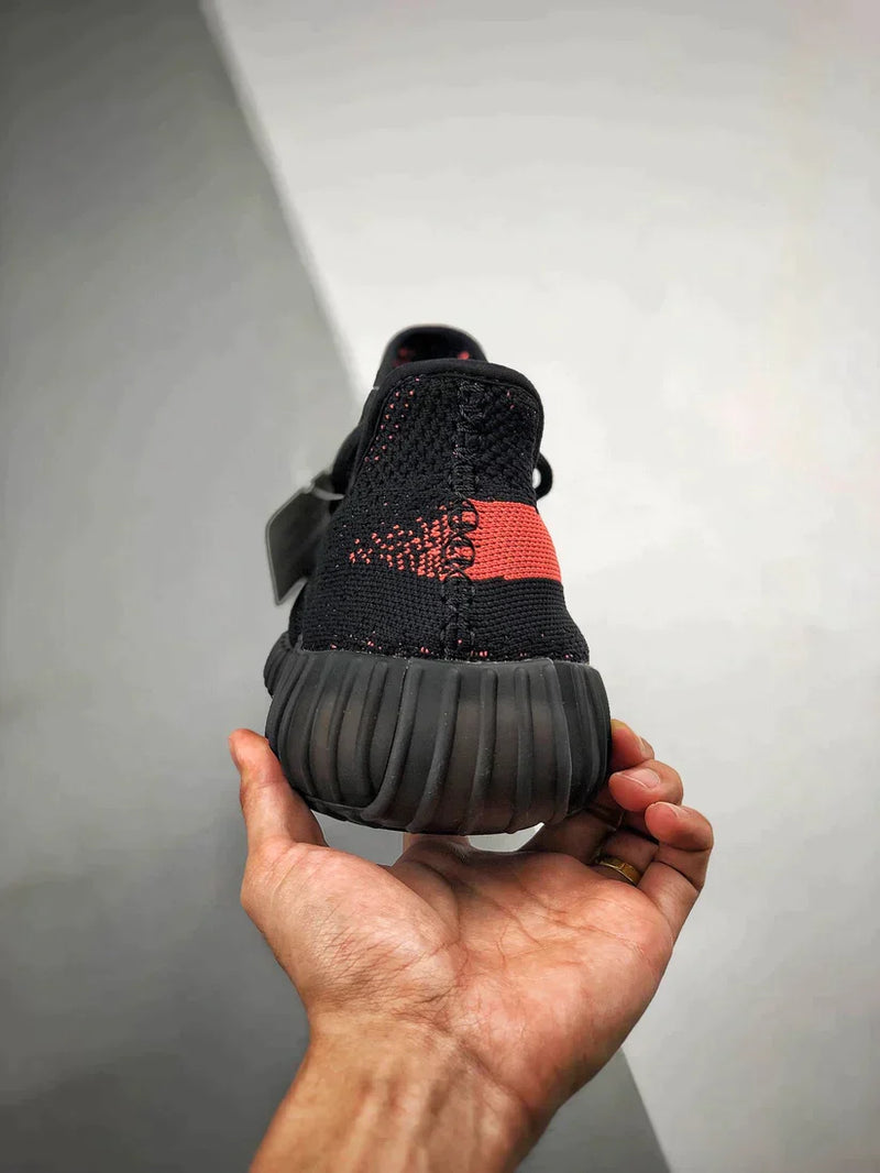 Tênis Adidas Yeezy 350 Boost V2 Core Black