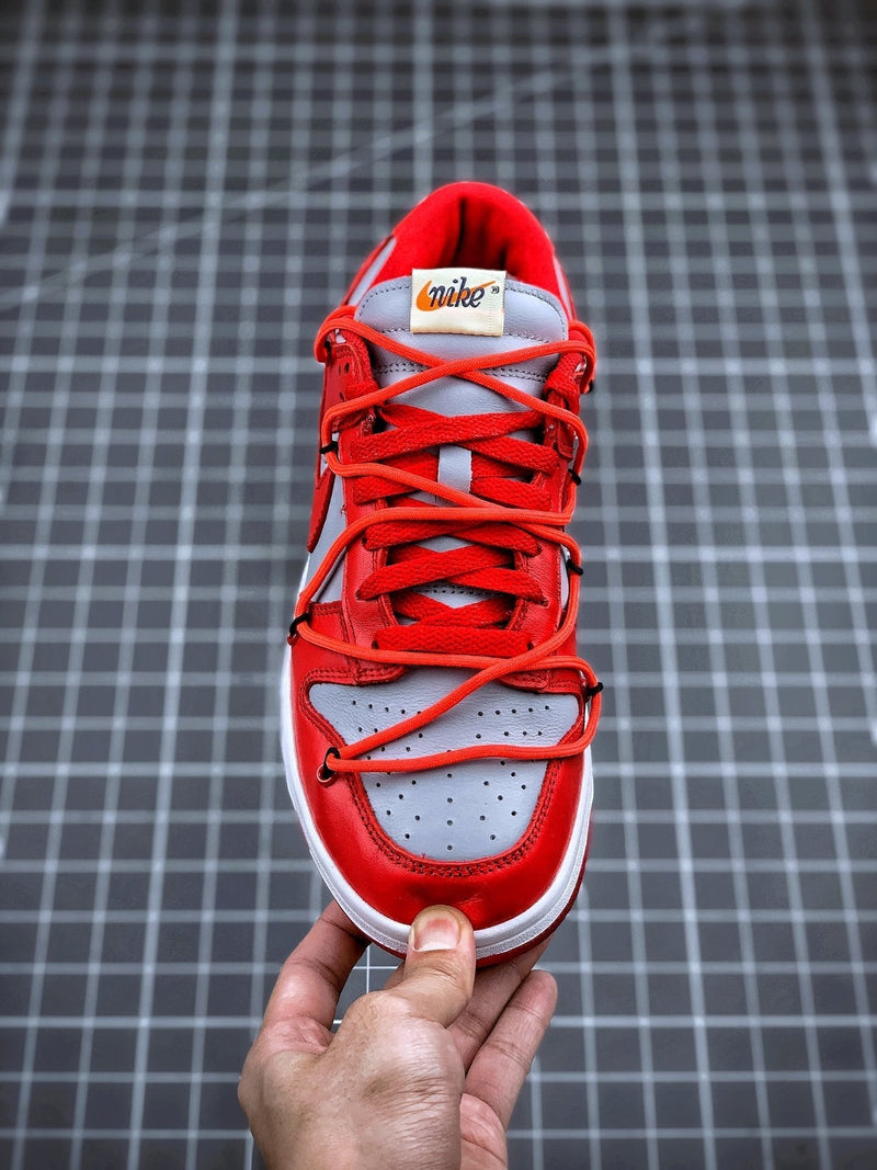 Tênis Nike SB Dunk Low x Off-White University Red