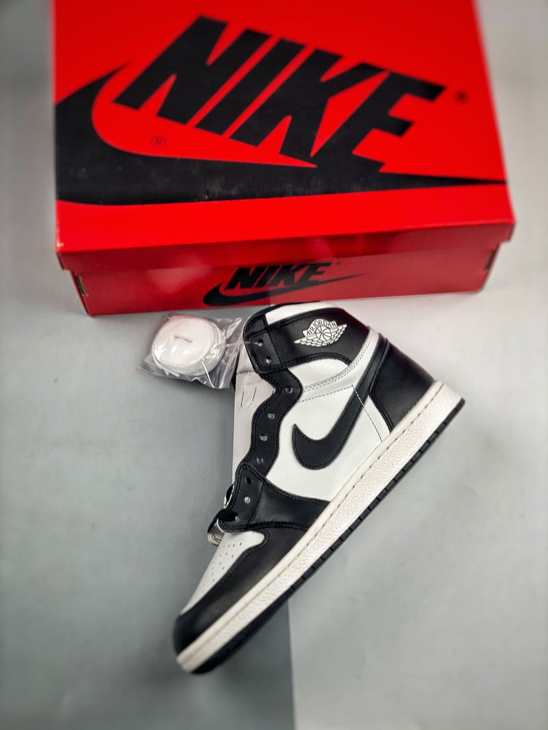 Tênis Nike Air Jordan 1 High "85 Black White"