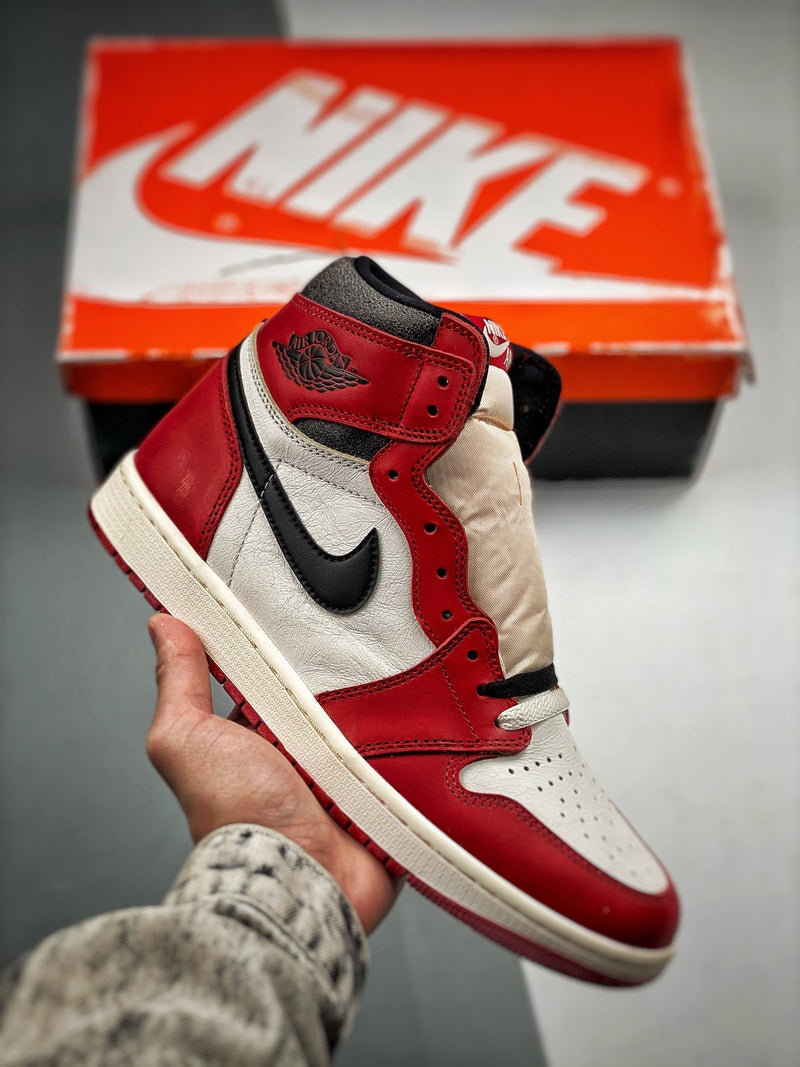 Tênis Nike Air Jordan 1 High "Lost and Found"