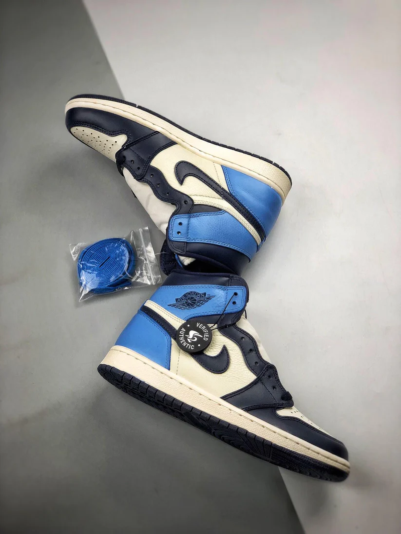 Tênis Nike Air Jordan 1 Retro High "Obsidian UNC"