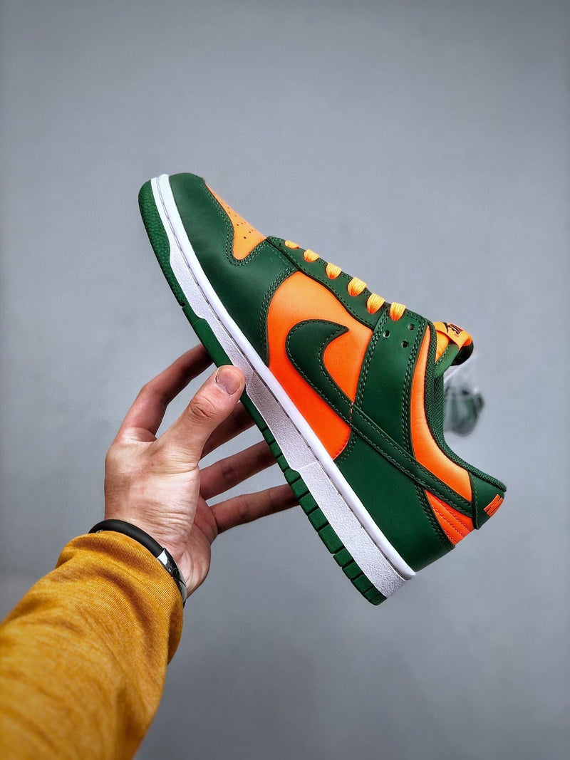 Tênis Nike SB Dunk Low "Miami Hurricanes"