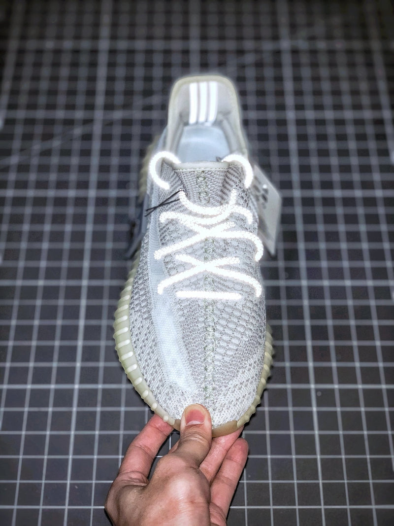 Tênis Adidas Yeezy Boost 350 V2 Yeshaya (Refletivo)