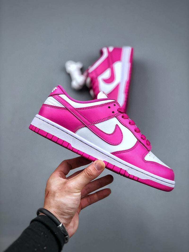 Tênis Nike SB Dunk Low "GS Active Fuchsia"