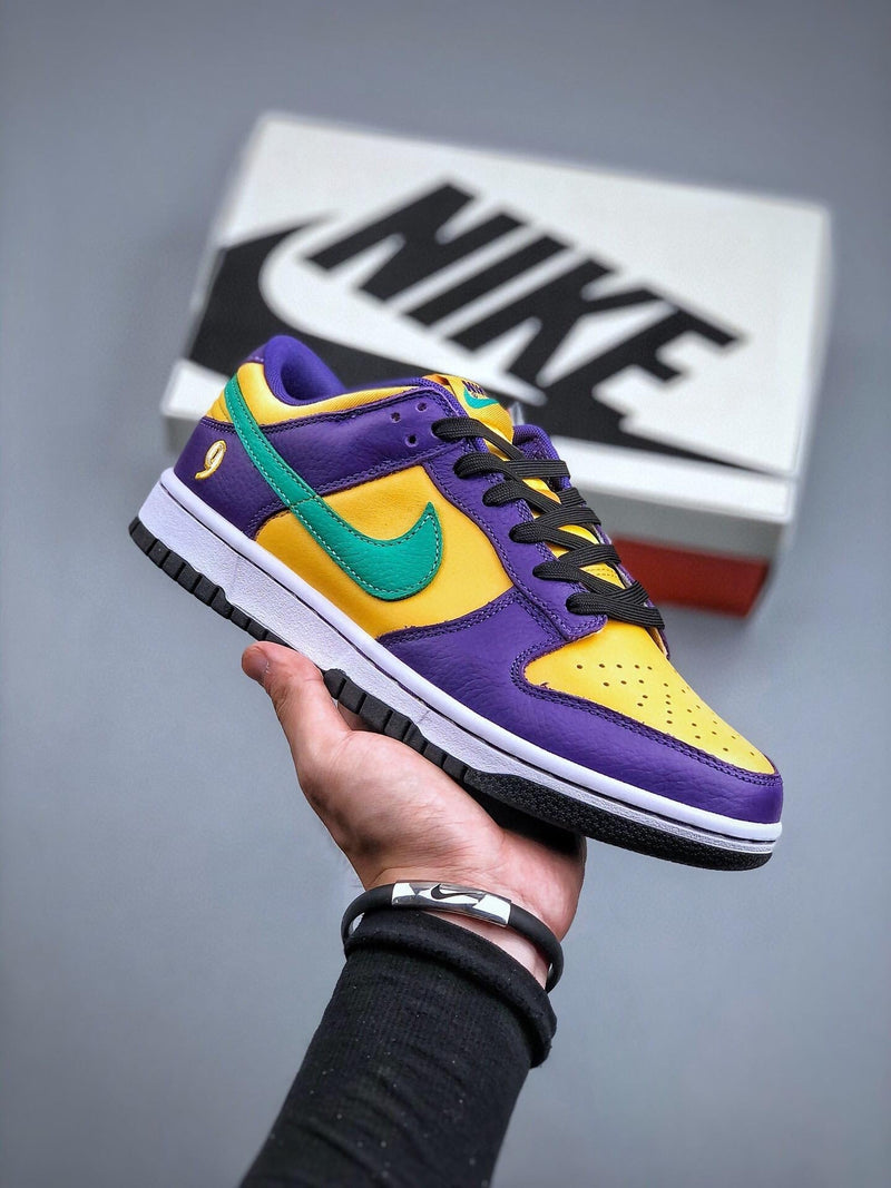 Tênis Nike SB Dunk Low Retro "Lisa Leslie""