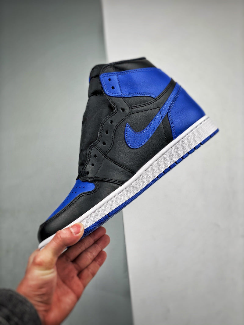 Tênis Nike Air Jordan 1 Retro High "Black Royal Blue"