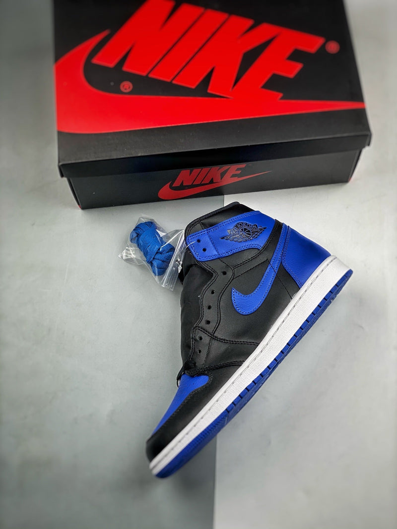 Tênis Nike Air Jordan 1 Retro High "Black Royal Blue"