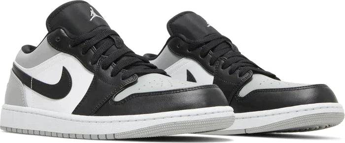 Tênis Nike Air Jordan 1 Low 'Shadow Toe'