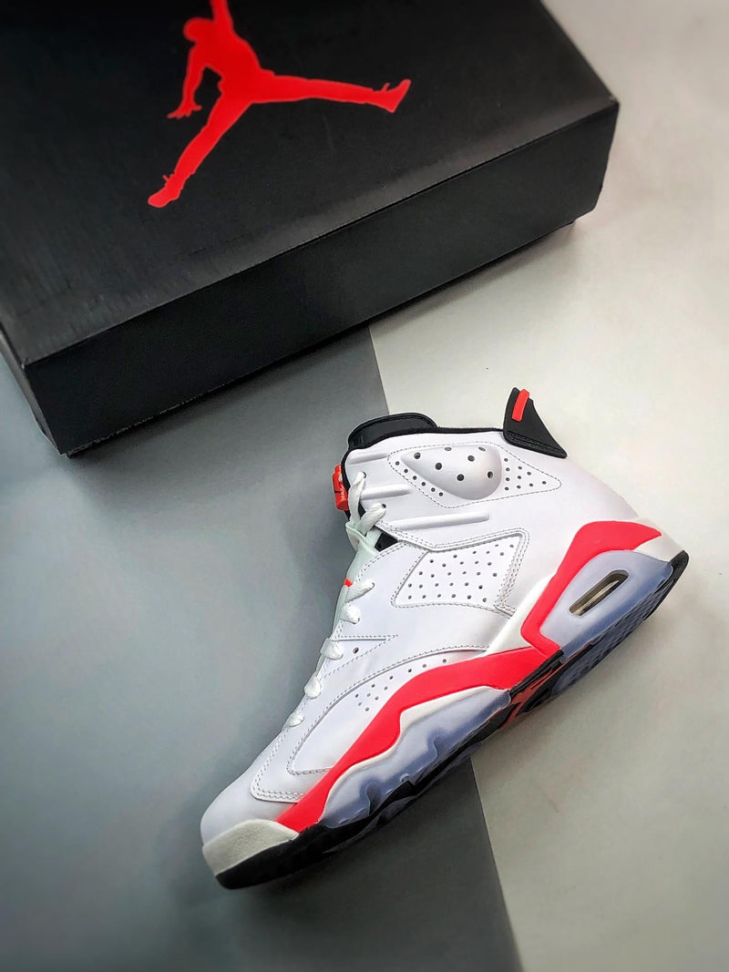 Tênis Nike Air Jordan 6 Retro "Infrared White"