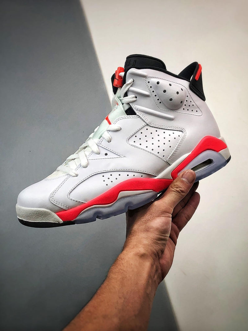 Tênis Nike Air Jordan 6 Retro "Infrared White"