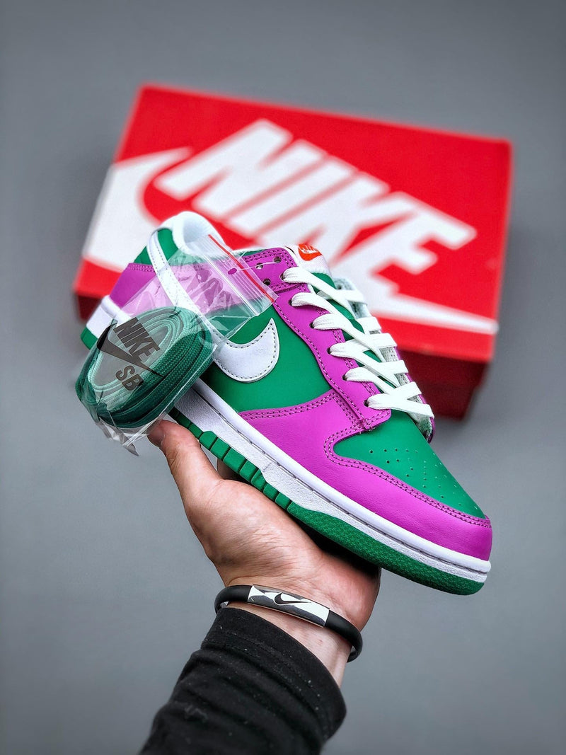 Tênis Nike SB Dunk Low "Reverse Joker"