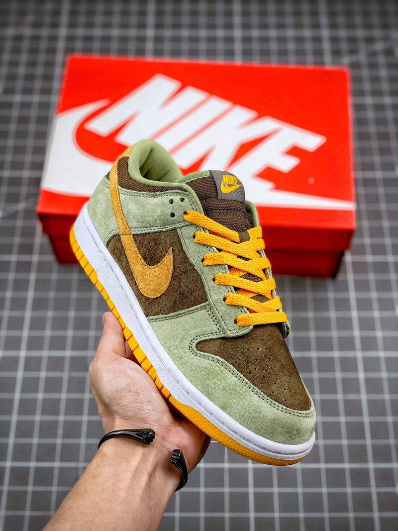 Tênis SE Dunk Low "Dusty Olive"