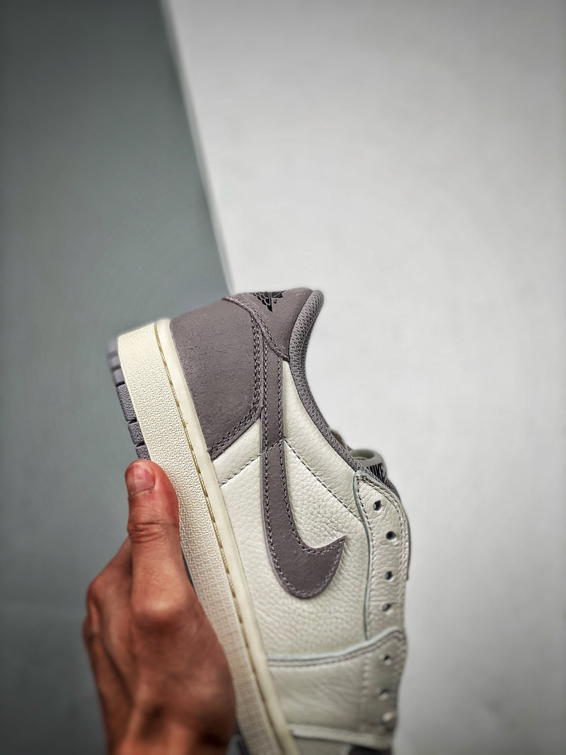 Tênis Nike Air Jordan 1 Low Retro "Atmosphere Grey"