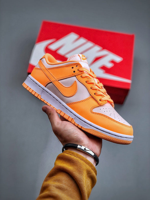 Tênis Nike SB Dunk Low "Peach Ceam"