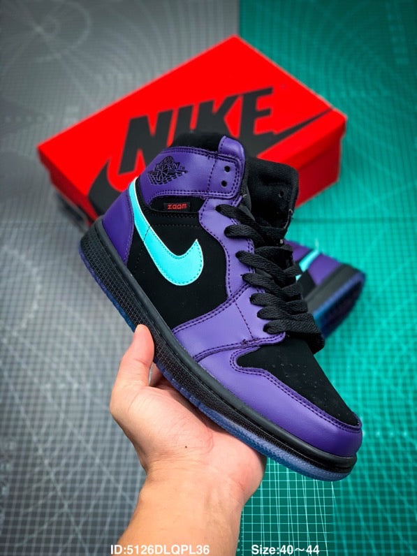 Tênis Nike Air Jordan 1 Zoom High 'Black grape'