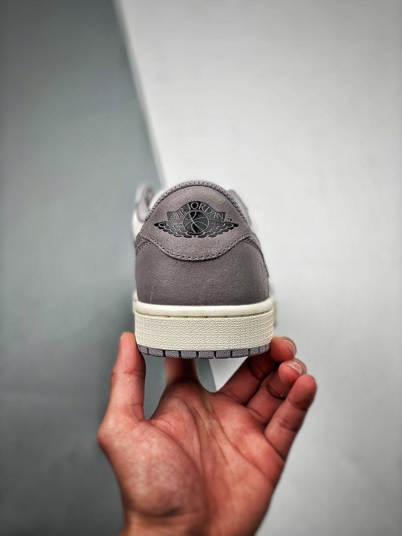 Tênis Nike Air Jordan 1 Low Retro "Atmosphere Grey"