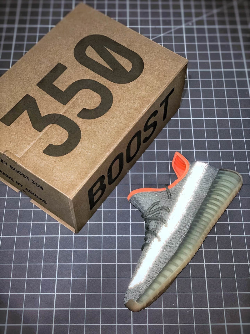 Tênis Adidas Yeezy Boost 350 V2 Desert Sage