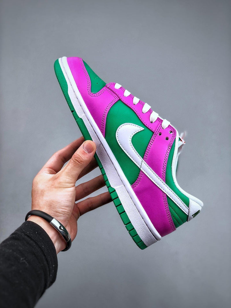 Tênis Nike SB Dunk Low "Reverse Joker"