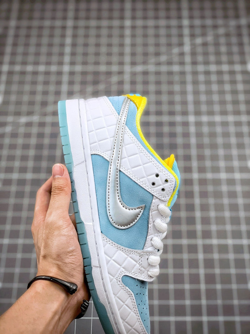 Tênis Nike SB Dunk Low Pro QS x FTC "Lagoon Pulse"