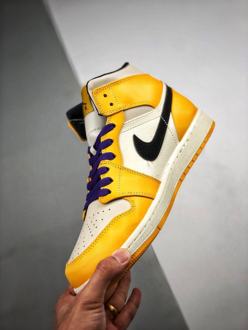 Tênis Nike Air Jordan 1 Mid SE "Lakers"