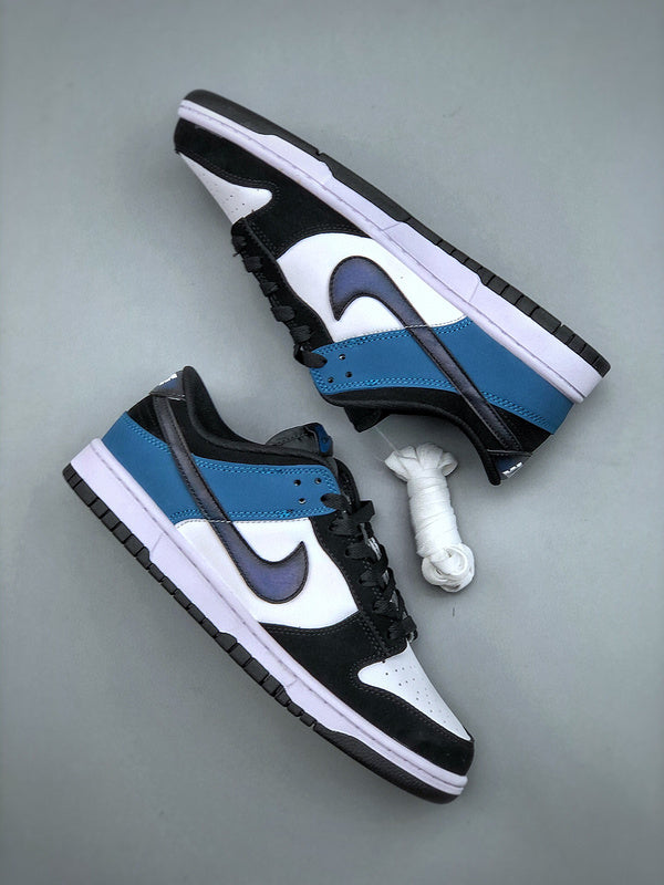 Tênis Nike SB Dunk Low "Industrial Blue"