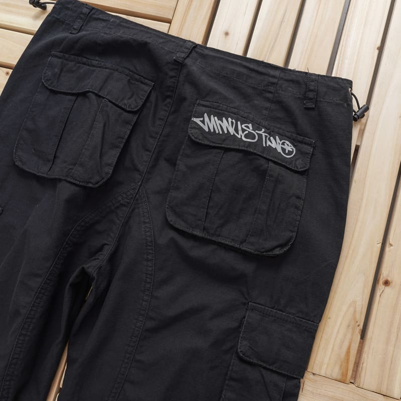 Calça Minus Two Cargo Preto/Cinza