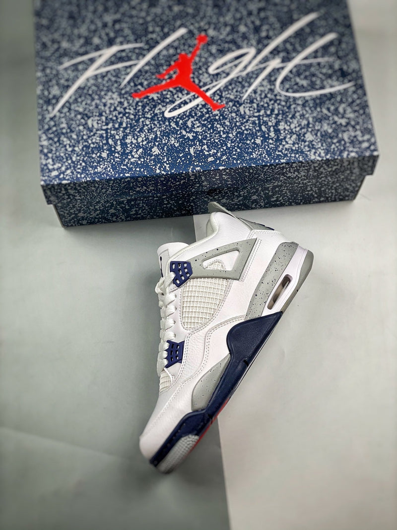 Tênis Nike Air Jordan 4 "Midnight Navy"