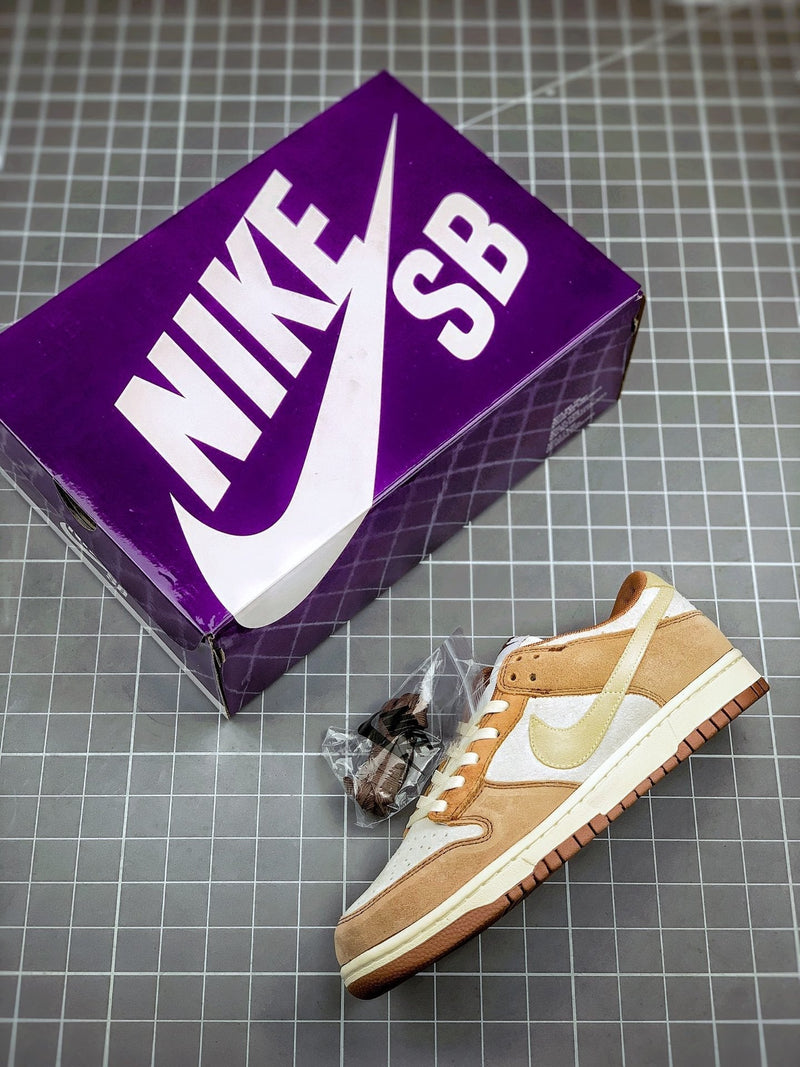 Tênis Nike SB Dunk Low "Medium Curry"