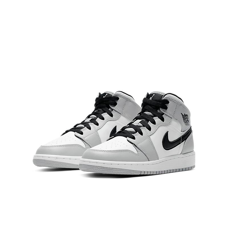 Tênis Nike Air Jordan 1 Mid Light Smoke Grey (GS)