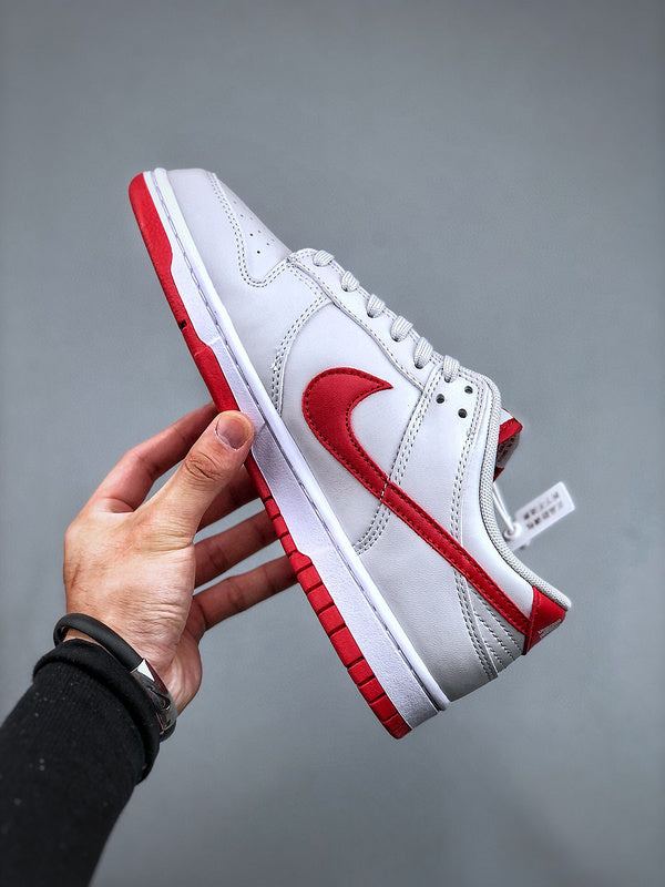 Tênis Nike SB Dunk Low "Vast Gret Varsity Red"