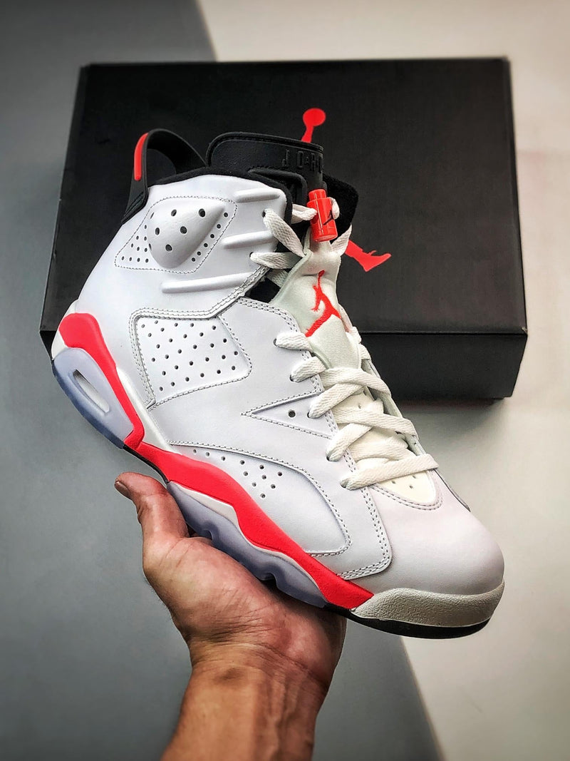 Tênis Nike Air Jordan 6 Retro "Infrared White"