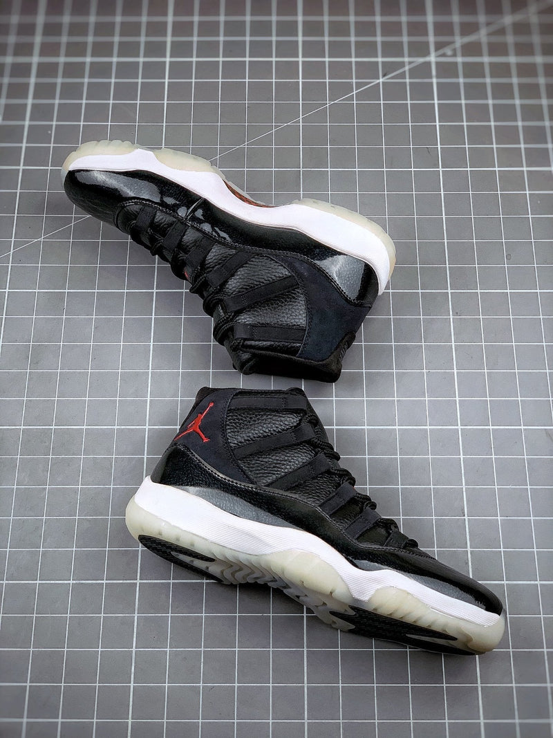 Tênis Nike Air Jordan 11 Retro