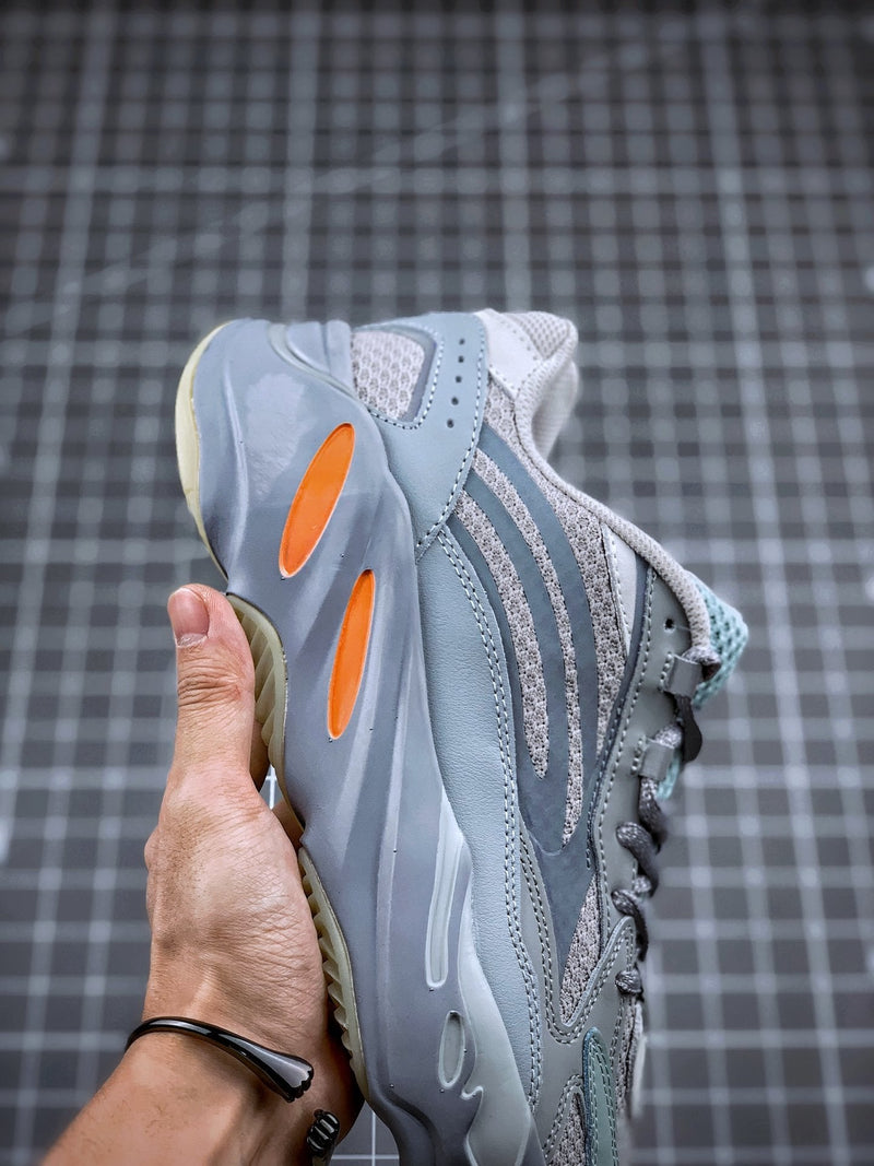 Tênis Adidas Yeezy Boost 700 V2 Inertia